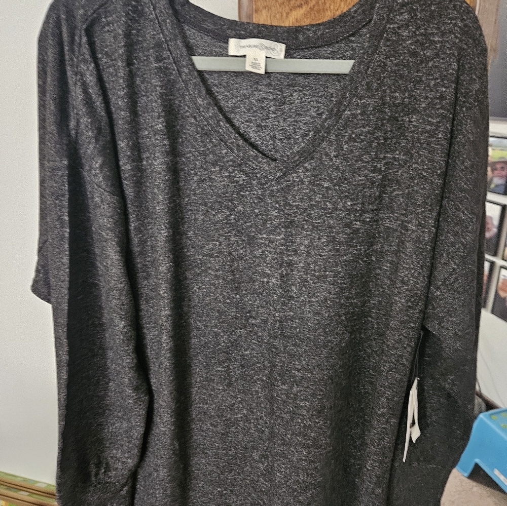 Treasure & bond sweater v neck soft knit XL - Picture 3 of 5